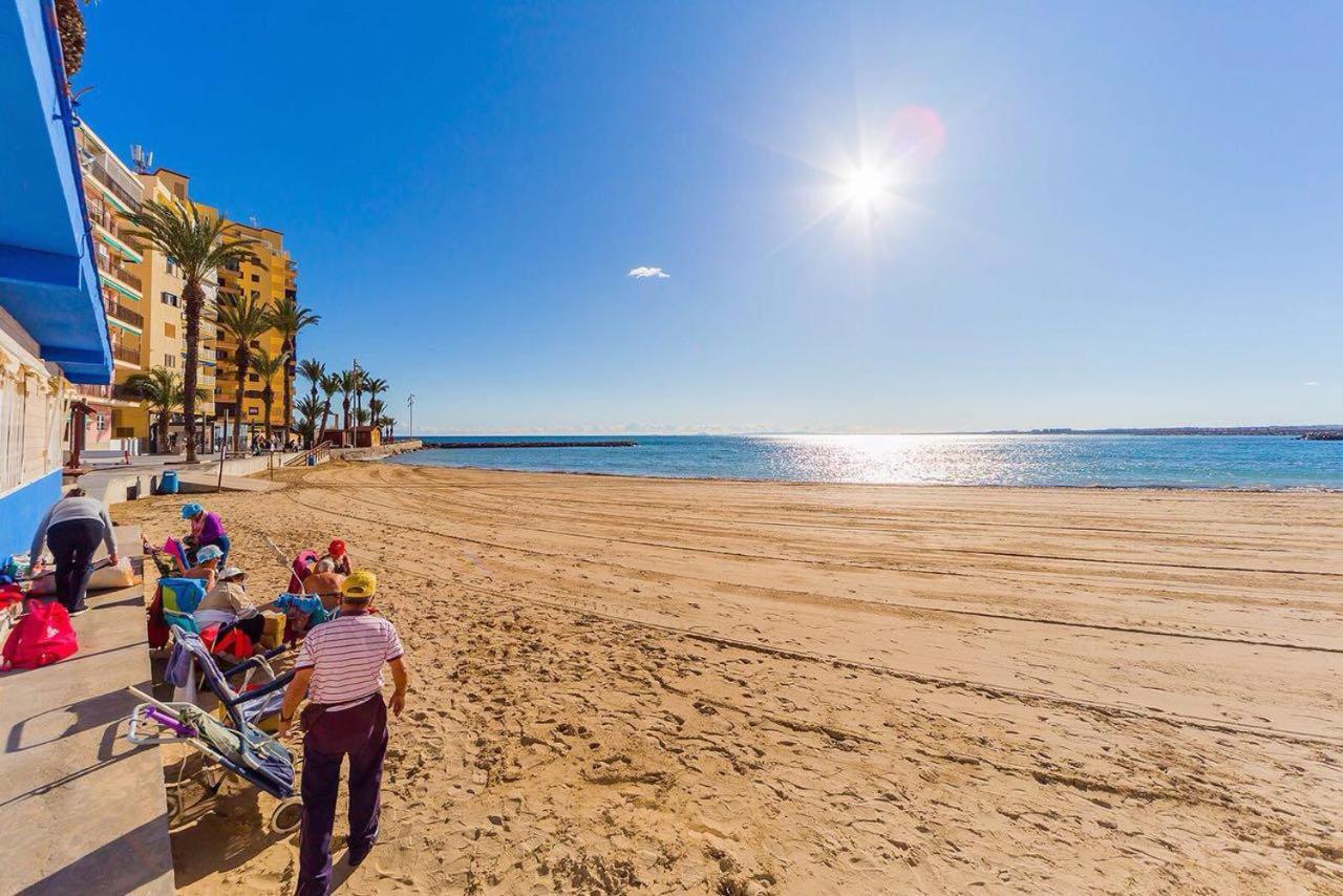 Умные Новые Аппартаменты В Торревьехе Torrevieja Dış mekan fotoğraf